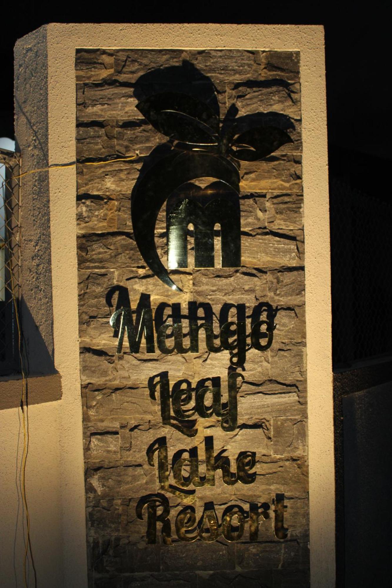 Mango Leaf Lake Resort Malkhed Eksteriør bilde